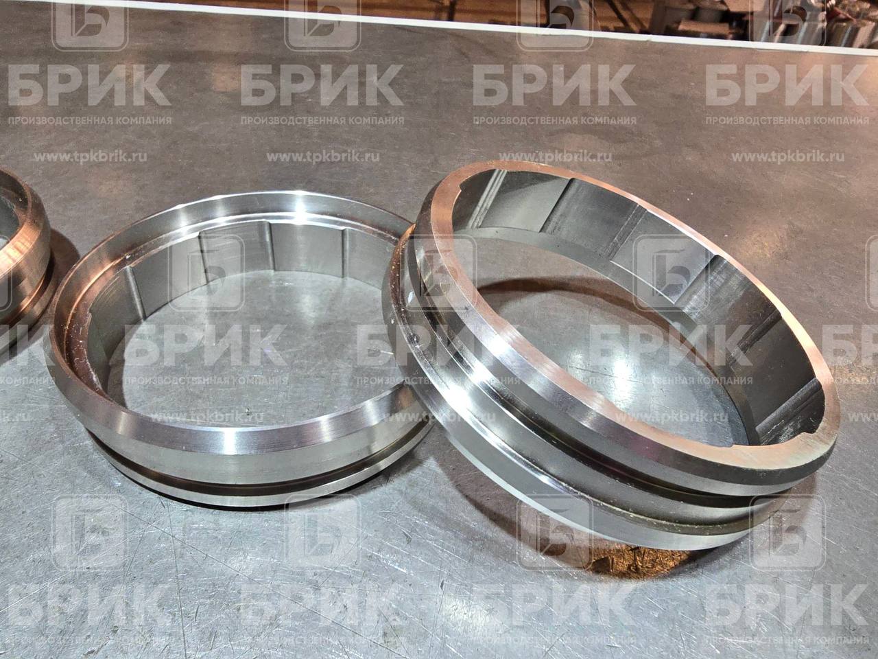 Высокоточные втулки с фланцевыми опорами для фильтрующего оборудования — производство ТПК БРИК