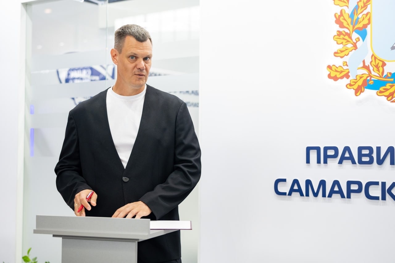 Выступление представителя ТПК БРИК на церемонии подписания соглашения на ИННОПРОМ